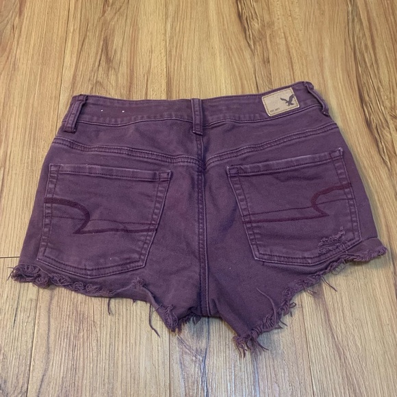 AEO High Rise Stretch Distressed Burgundy Shorts - Picture 2 of 7
